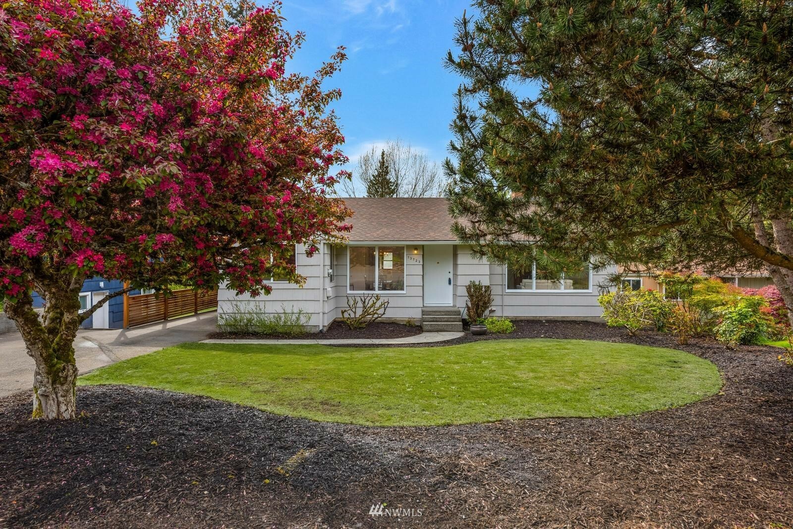 Property Photo:  13723 36th Avenue NE  WA 98125 