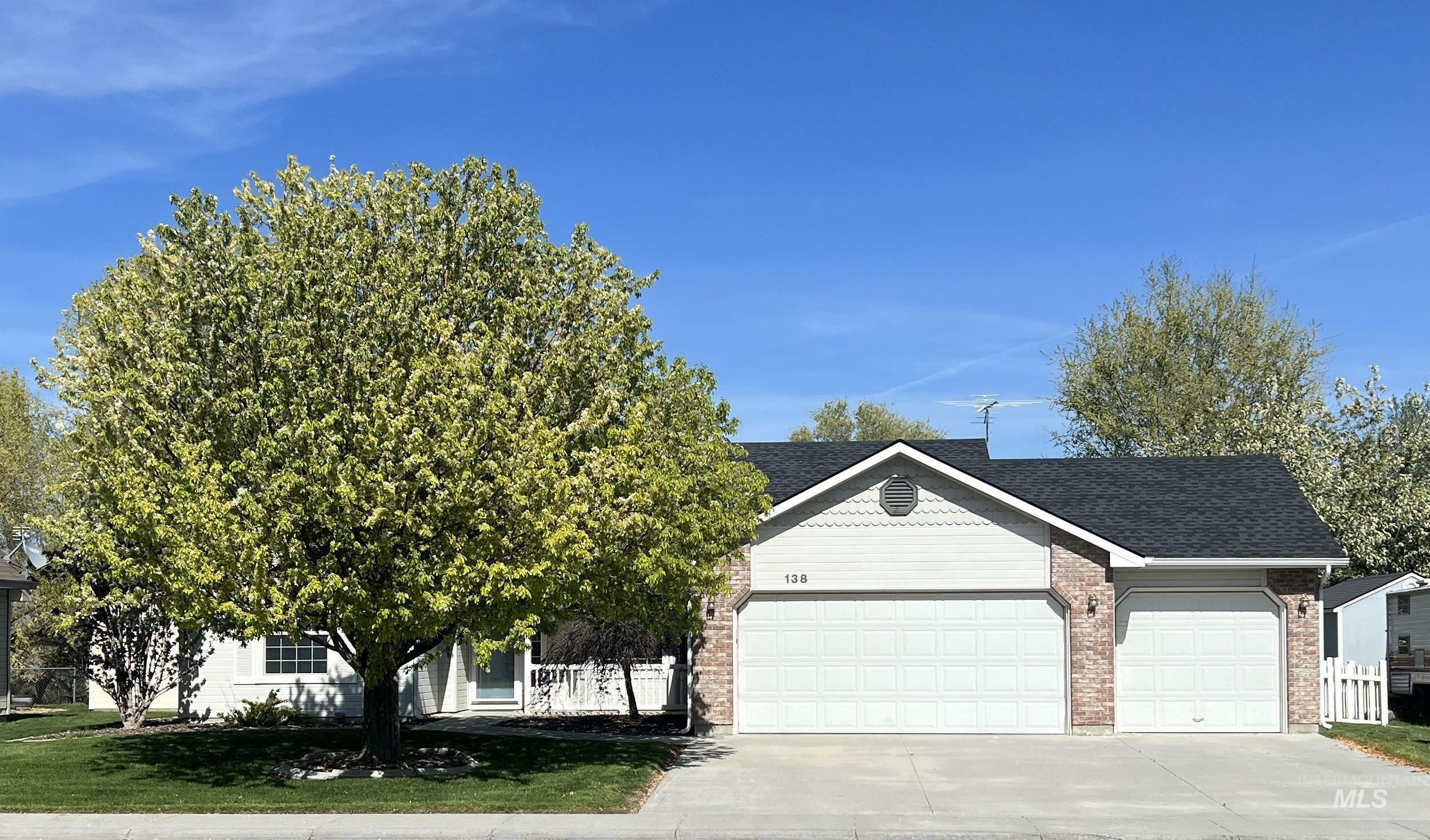 138 N Orchard Heights Way  Nampa ID 83651 photo
