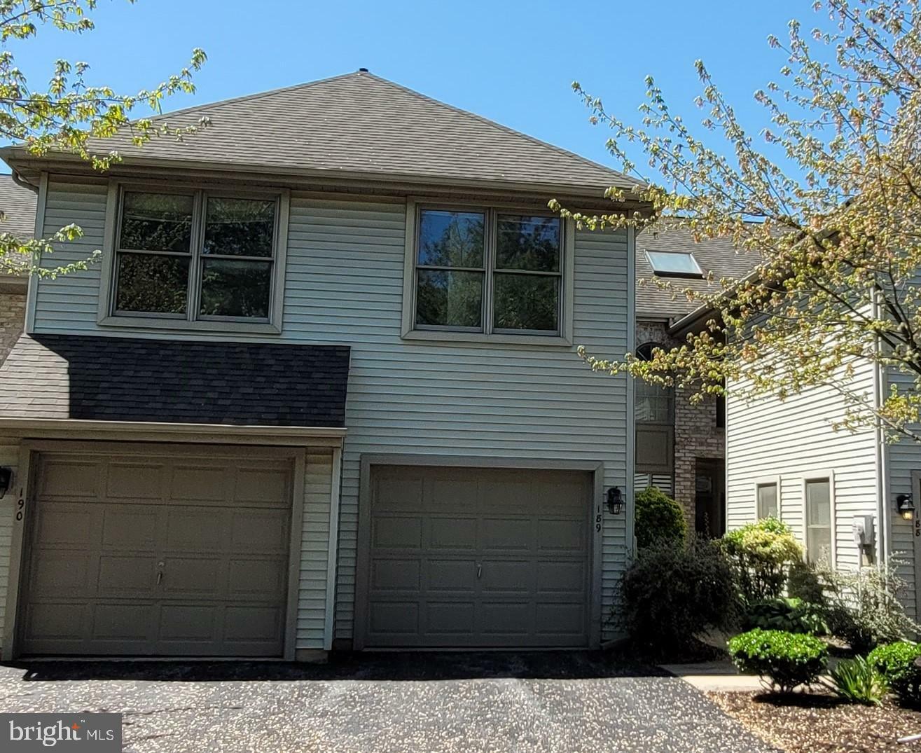 Property Photo:  189 Crescent Drive  PA 17033 