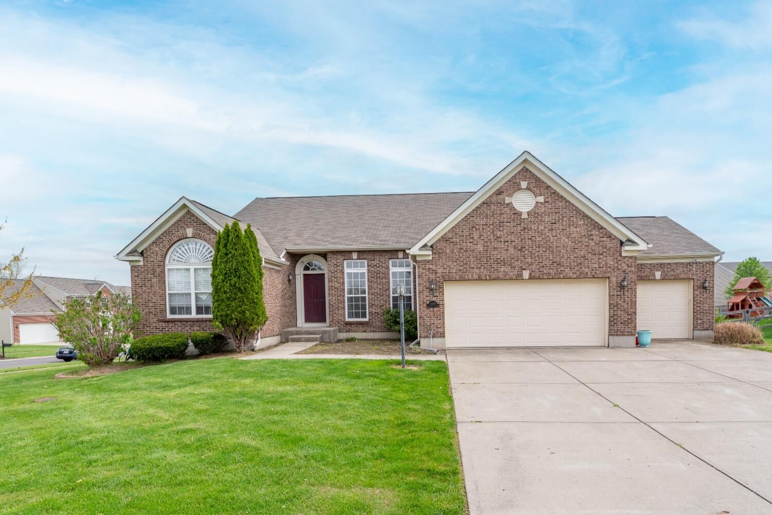 Property Photo: 5588 Rachels View OH 45011