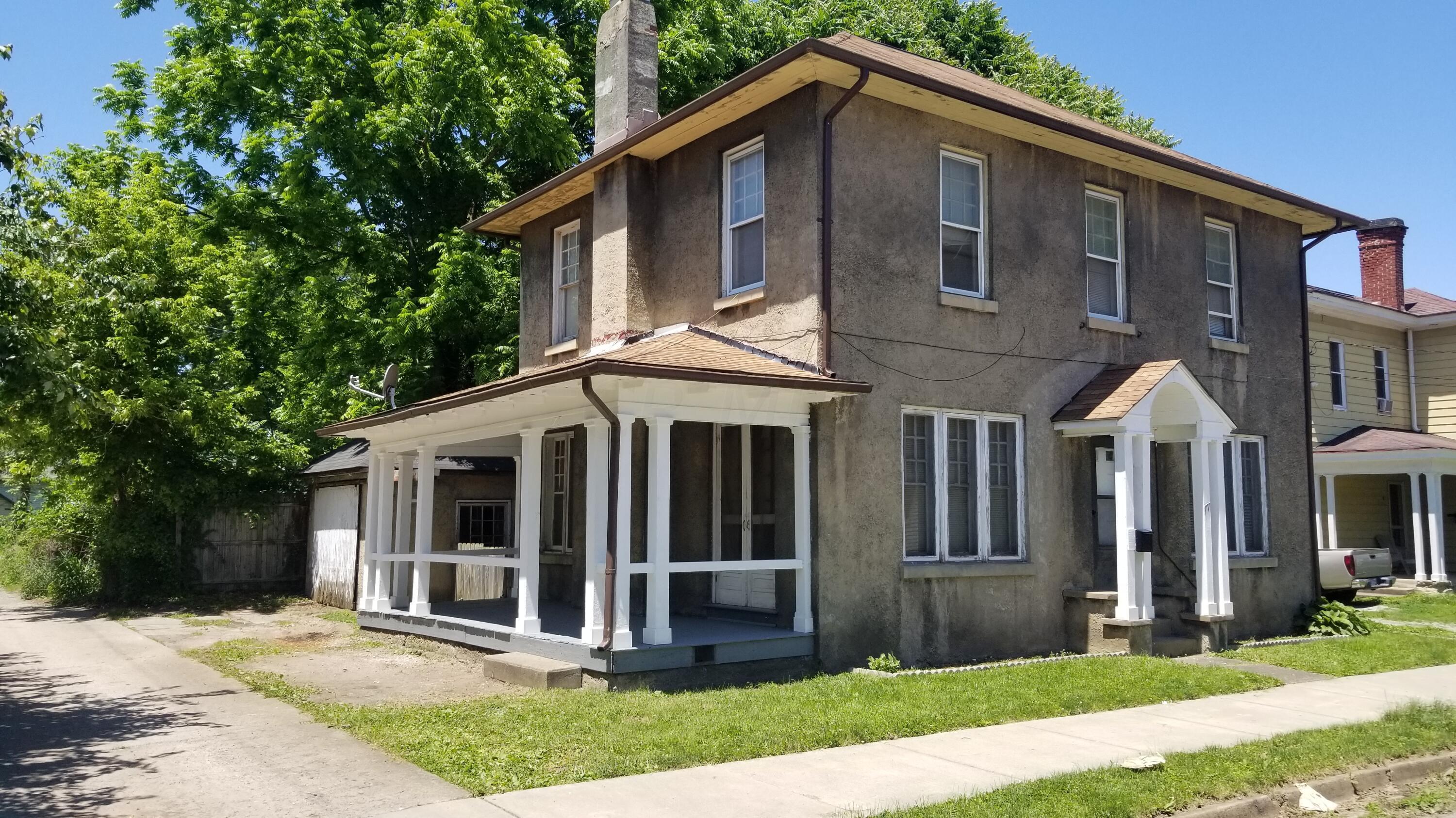 Property Photo: 77 N 7th Street OH 43055
