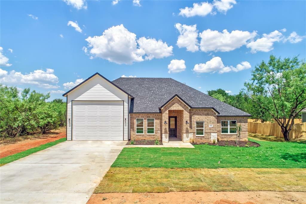 Property Photo: 1166 Green Elm Road TX 76449