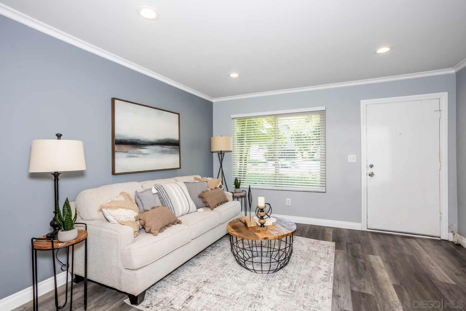 Property Photo: 6562 Bell Bluff Ave CA 92119