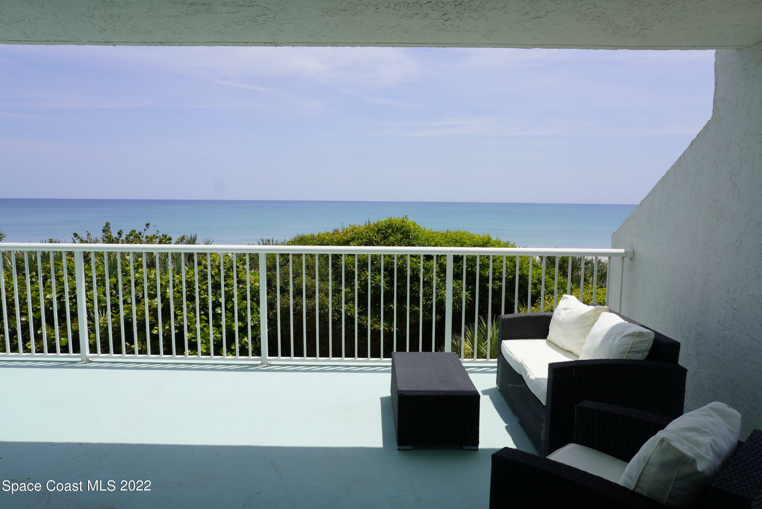 Property Photo:  1555 N Highway A1a  FL 32903 