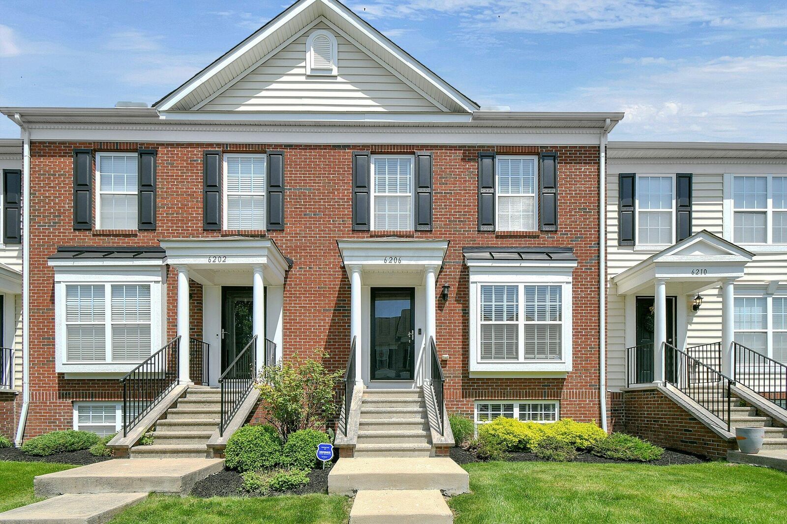 Property Photo:  6206 Needletail Road  OH 43230 