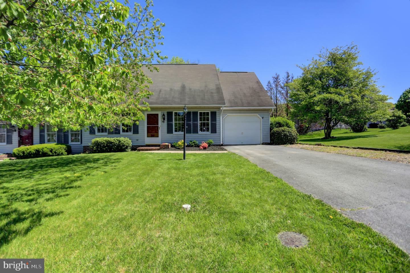 Property Photo: 11963 N Woodlea Drive PA 17268