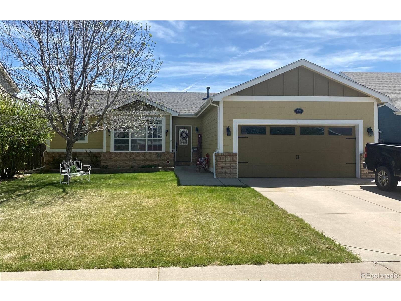 Property Photo:  323 Marble Ln  CO 80534 