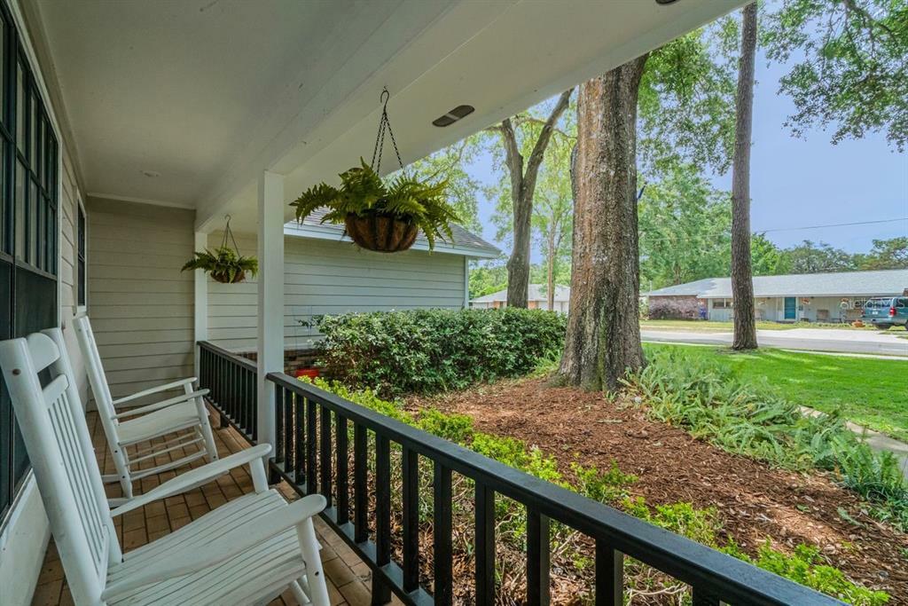 Property Photo: 317 E Highland Street FL 32701