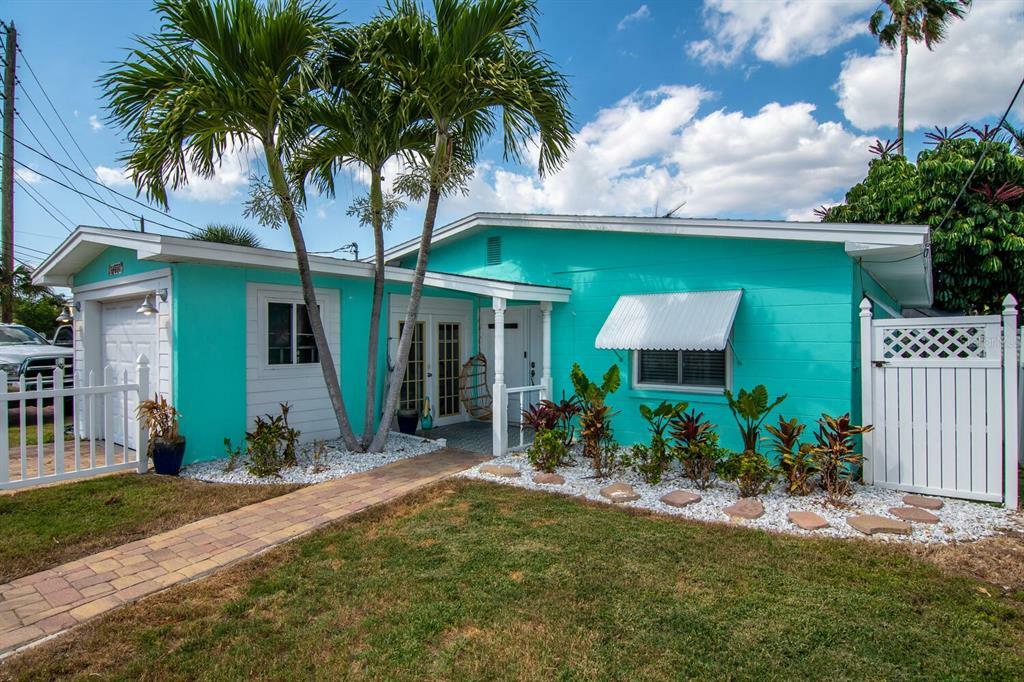 Property Photo:  14555 N Bayshore Drive  FL 33708 