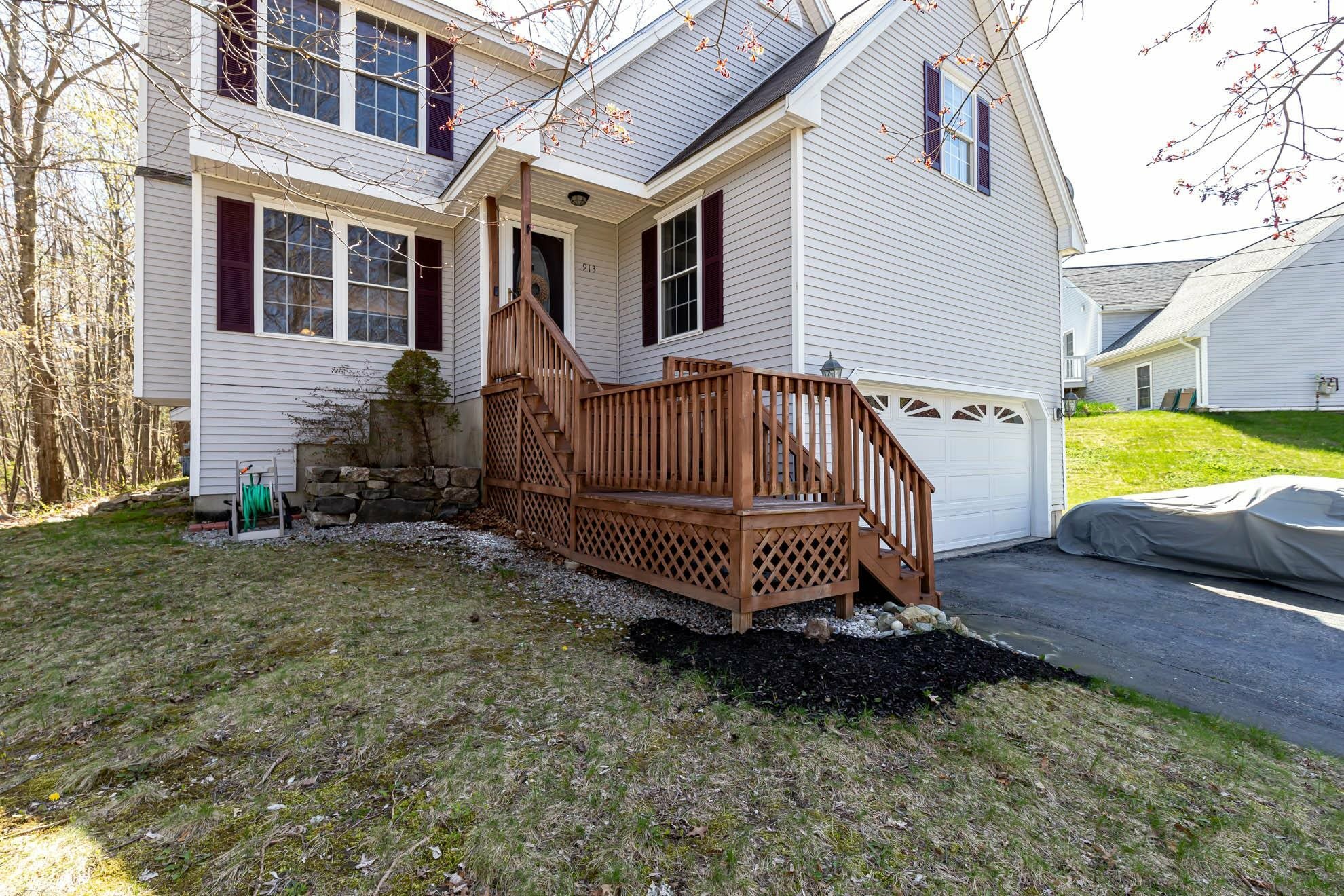 Property Photo: 913 Wellington Hill Road NH 03104