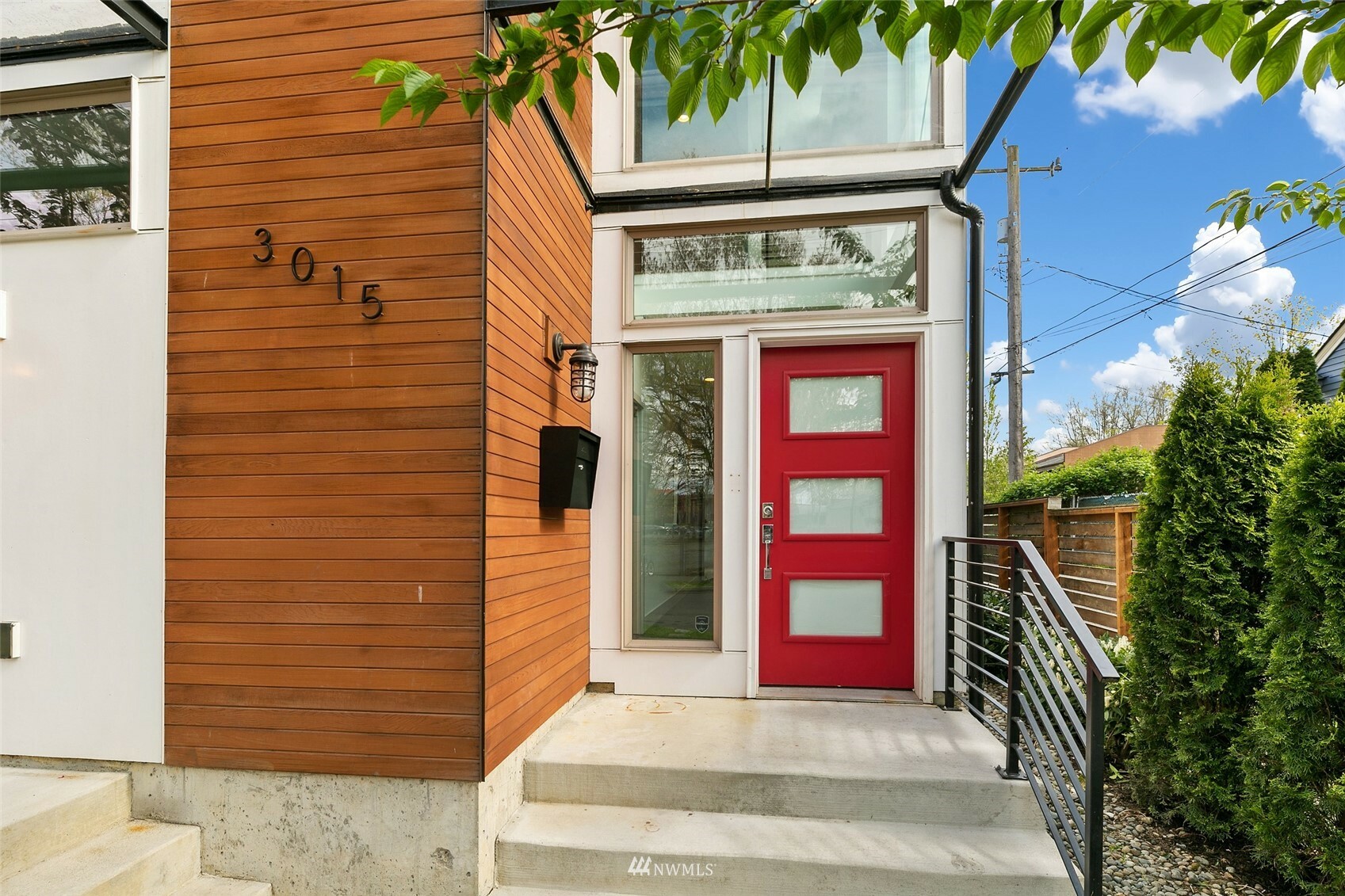 Property Photo: 3015 S Byron Street WA 98144