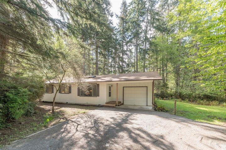 9825 SW 156th Street  Vashon WA 98070 photo