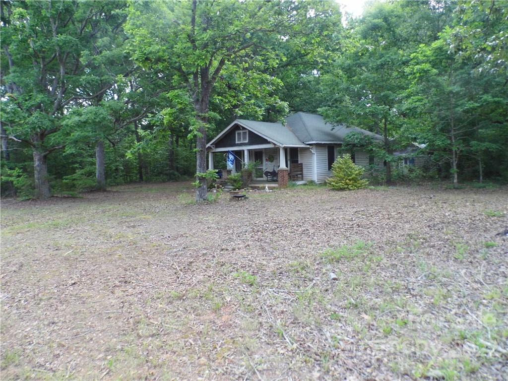 Property Photo: 7500 Wilson Grove Road NC 28227