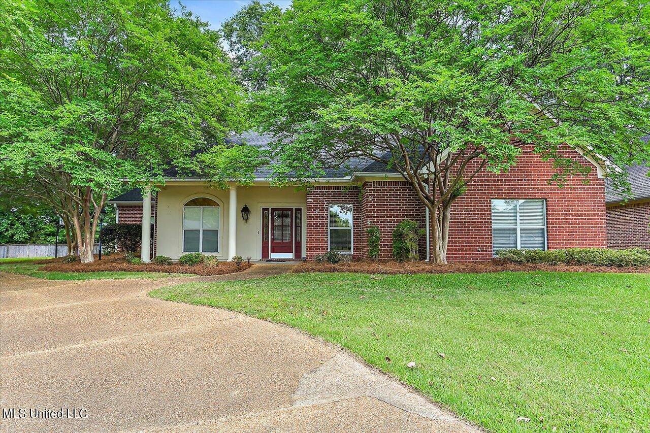 Property Photo:  331 Hunters Ridge Drive  MS 39056 