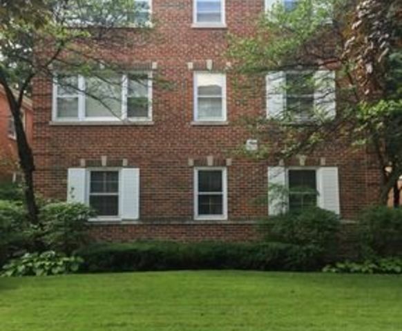 Property Photo: 2602 Central Street 3C IL 60201