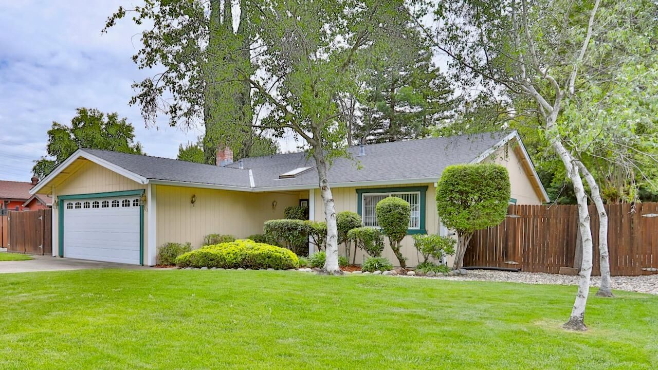 Property Photo: 8236 Prime Way CA 95610