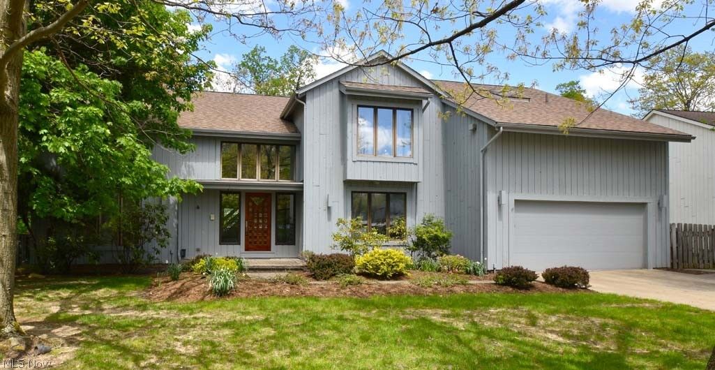 Property Photo:  29299 Orangewood Drive  OH 44122 