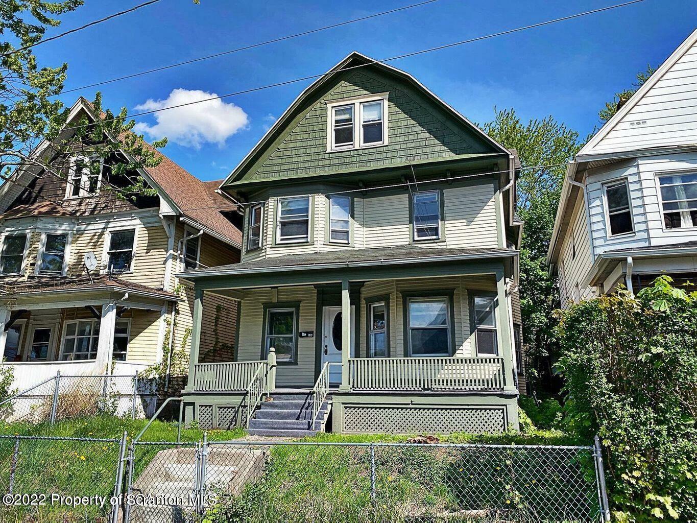 Property Photo:  934 Madison Avenue  PA 18510 