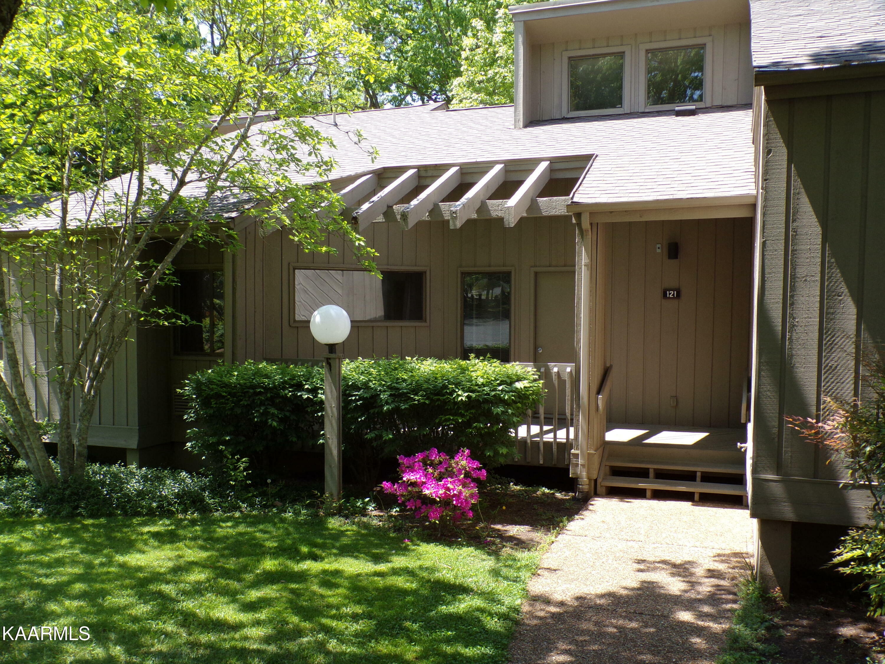 Property Photo:  121 Eagle Court 121  TN 38558 