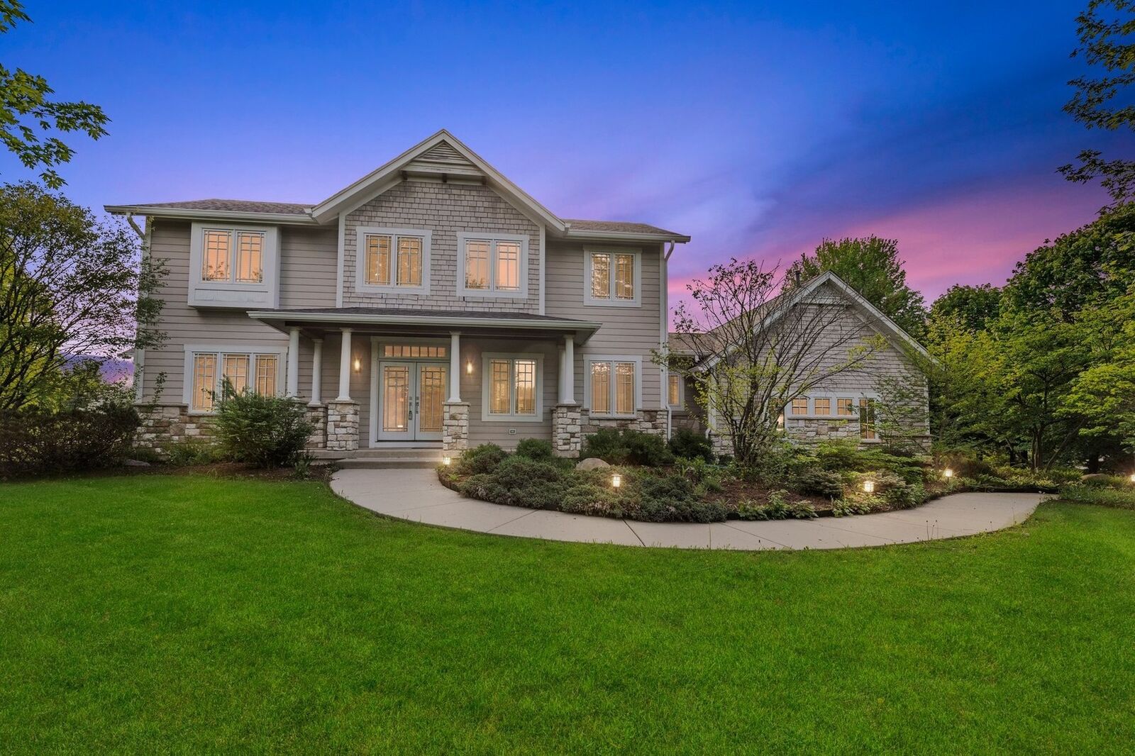 Property Photo:  2120 Timberline Trail  IL 60098 