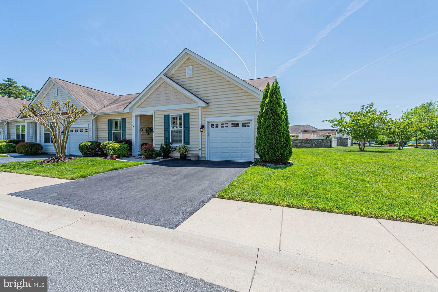 Property Photo: 36240 Shearwater Drive 74 DE 19975