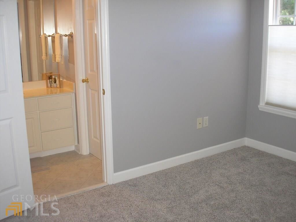 Property Photo:  200 Foxridge Drive  GA 31021 