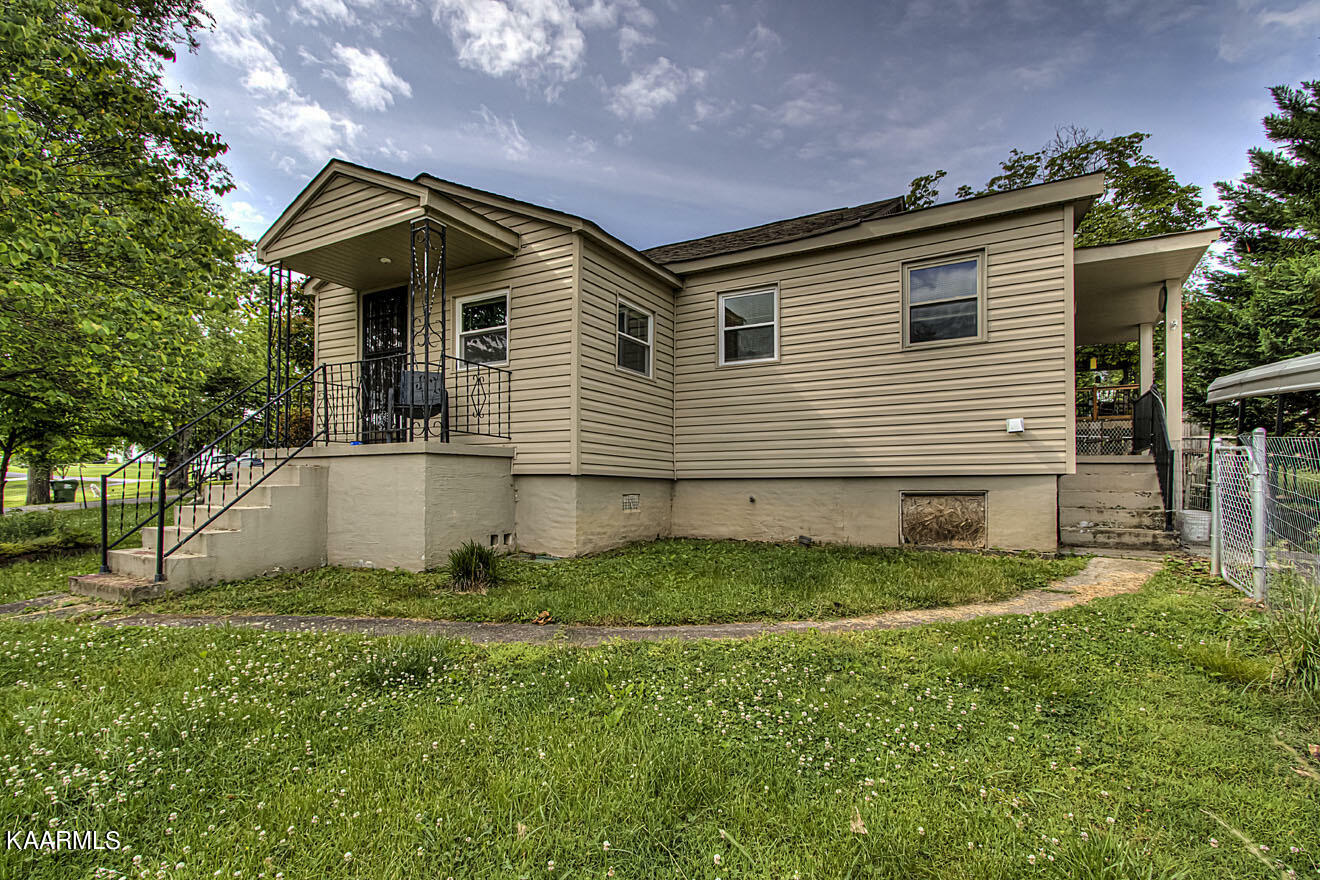 Property Photo: 407 Bogle St TN 37804