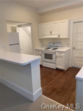 Property Photo:  26 Parkway 2A  NY 10536 