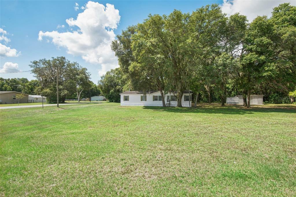 Property Photo:  39822 Pretty Pond Road  FL 33540 