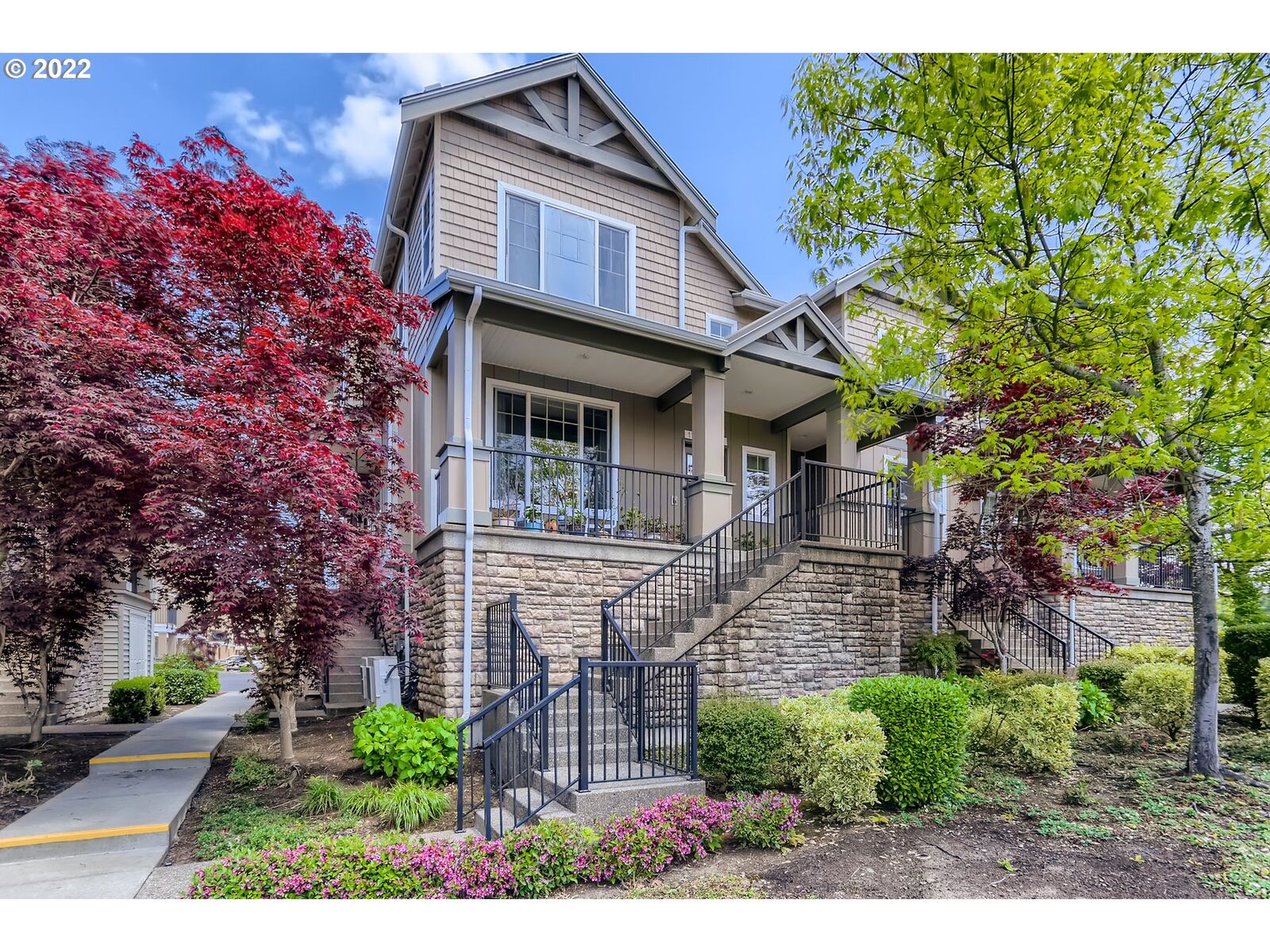 Property Photo:  11725 NW Holly Springs Ln 104  OR 97229