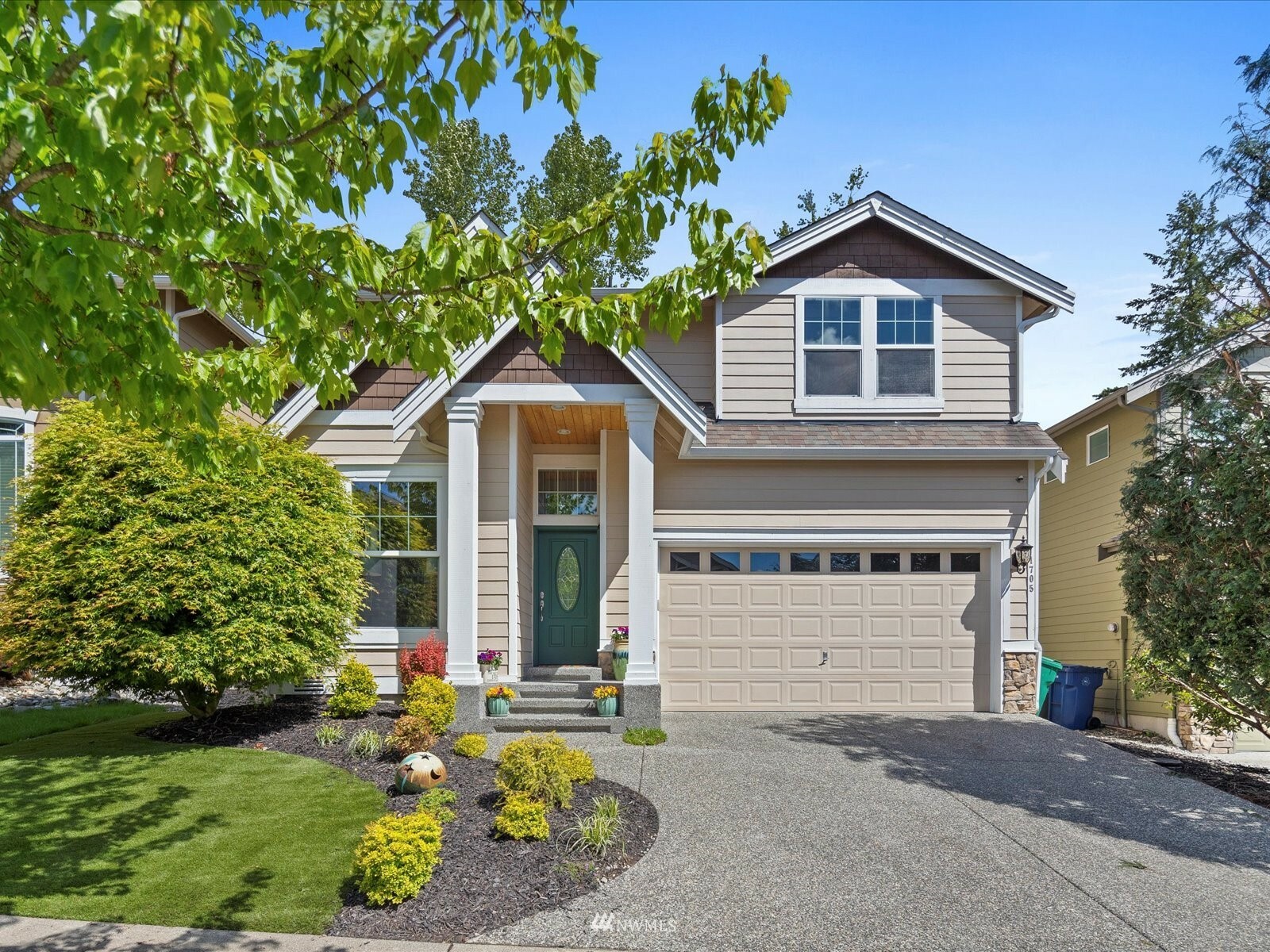 Property Photo: 1705 235th Place SW WA 98021