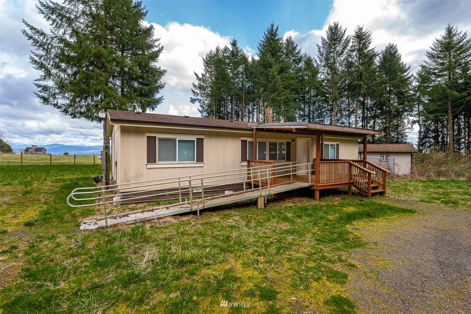 Property Photo:  166 Smokey Ridge Road B  WA 98570 