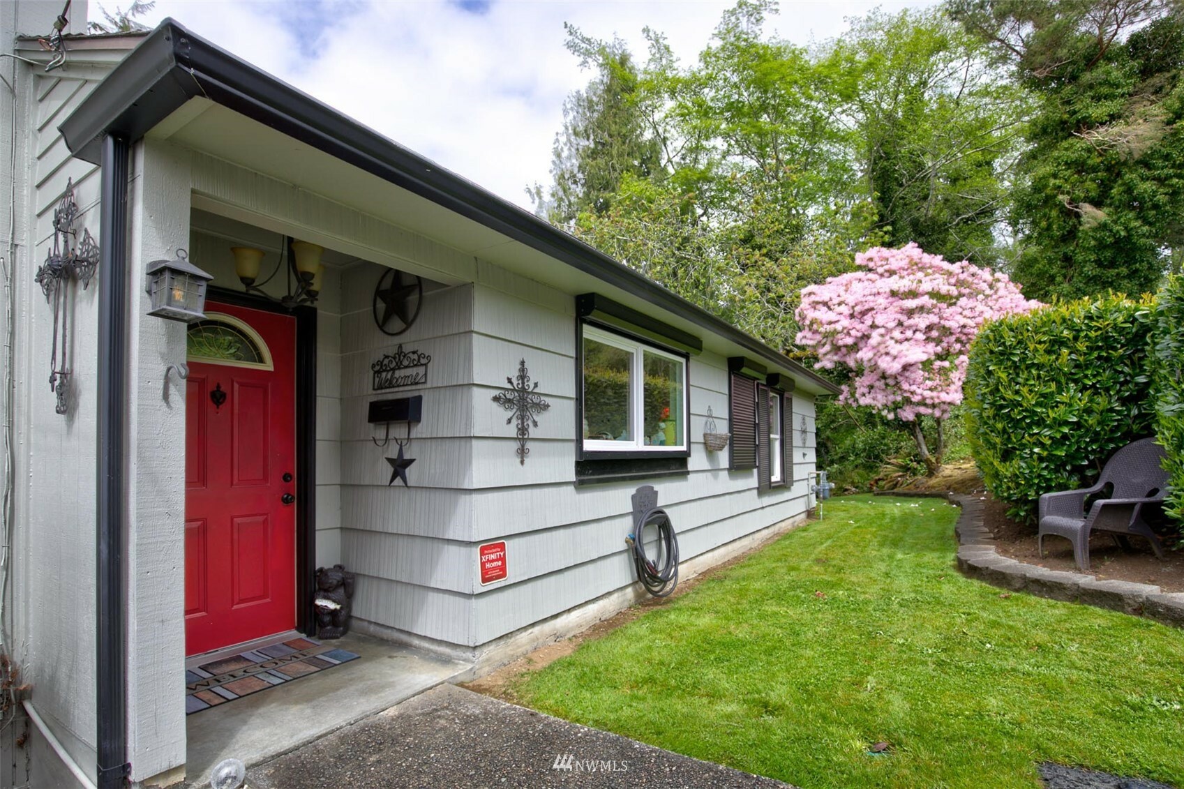 Property Photo:  1271 Bel Aire Avenue  WA 98520 