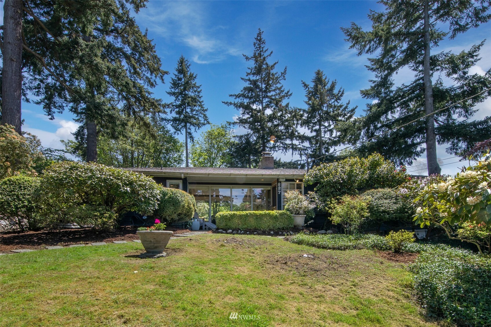 Property Photo:  837 NW 118th Street  WA 98177 