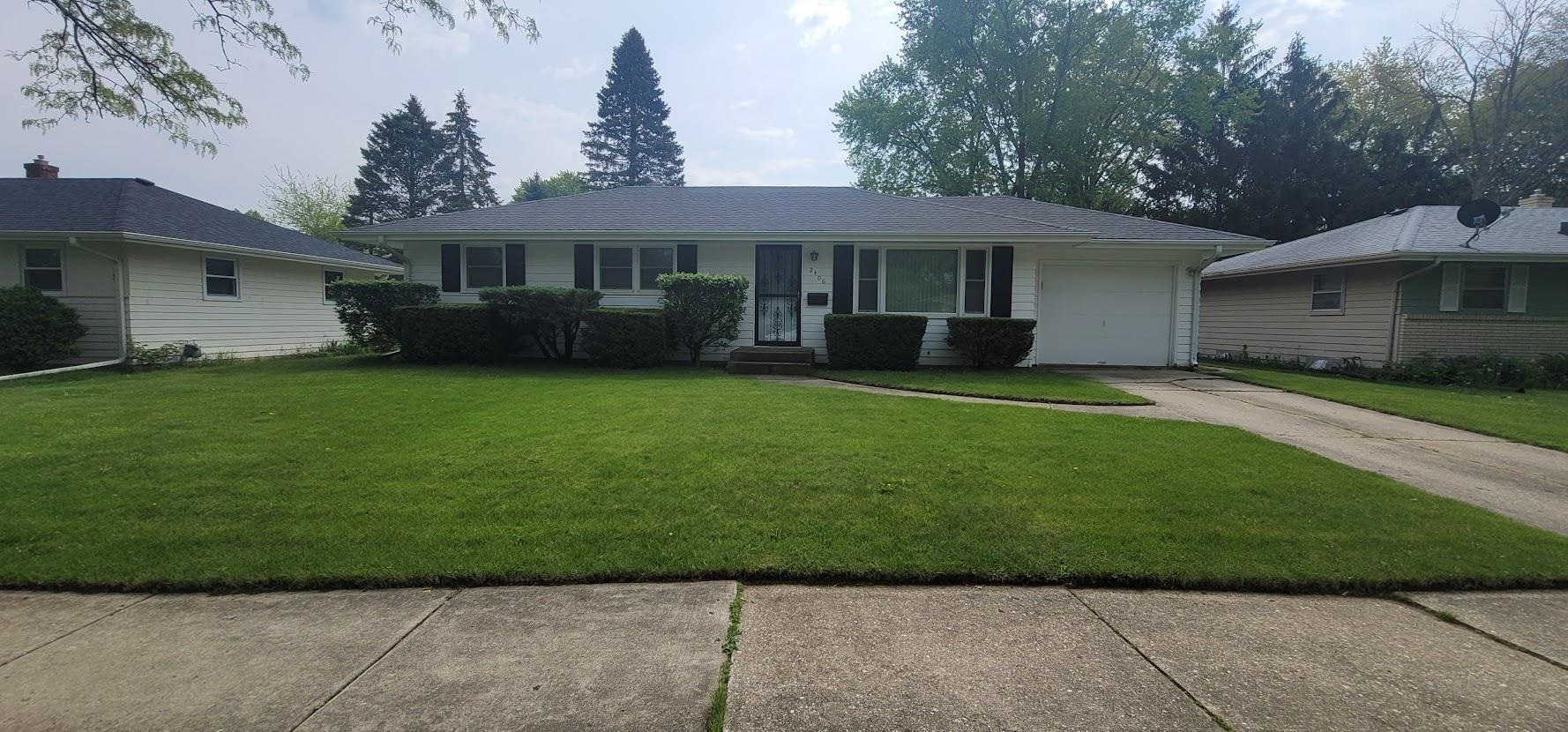 Property Photo:  2406 Evanston Drive  IL 61107 