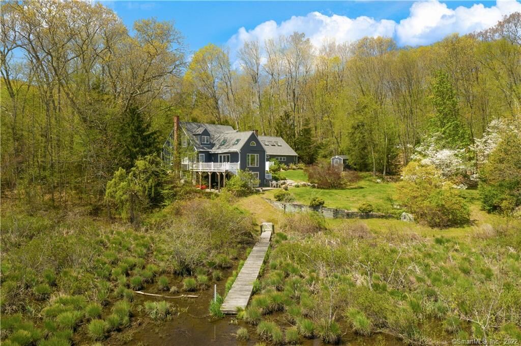 Property Photo: 187 Essex Street CT 06417