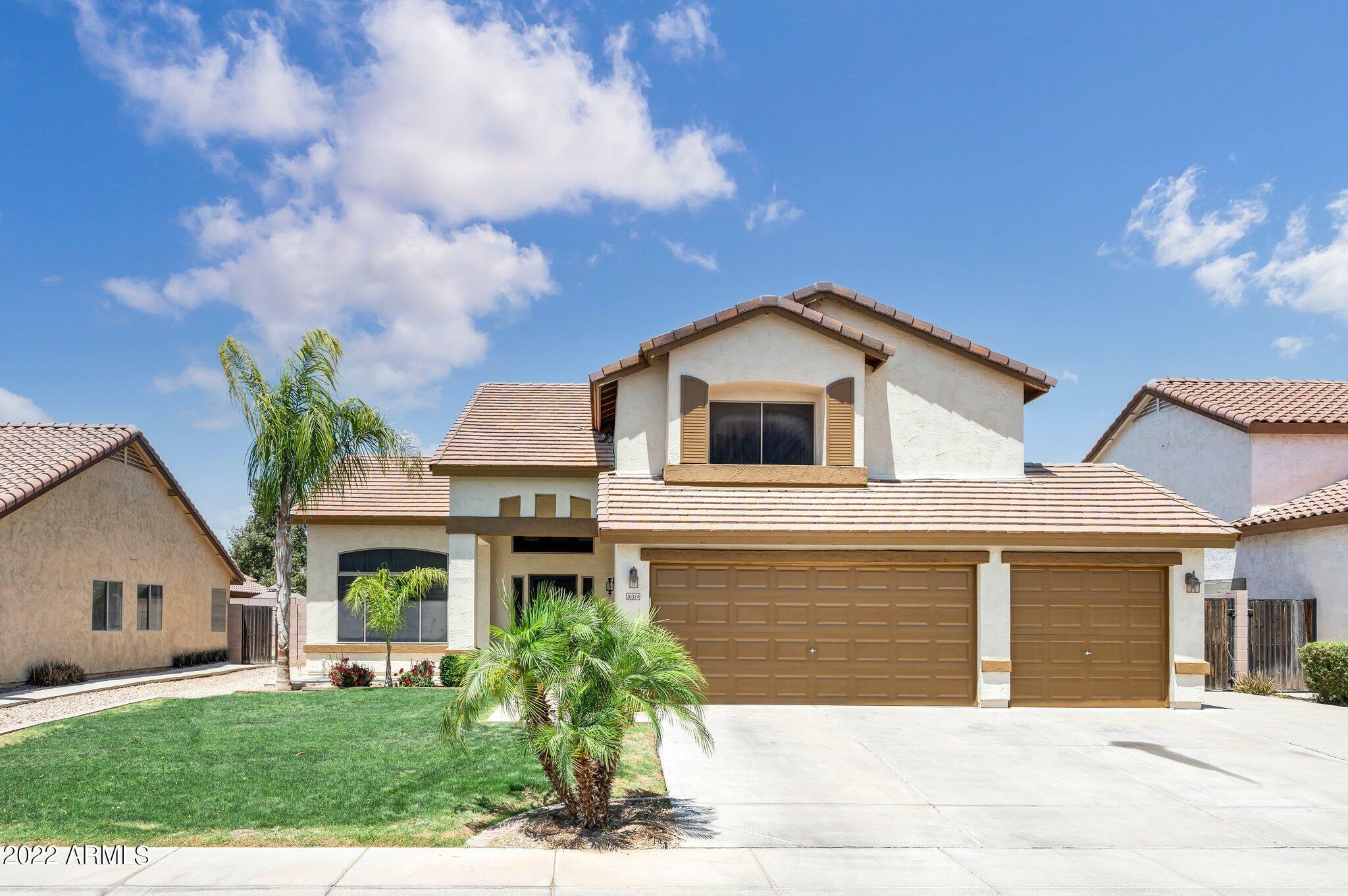 Property Photo: 10374 W Piccadilly Road AZ 85392