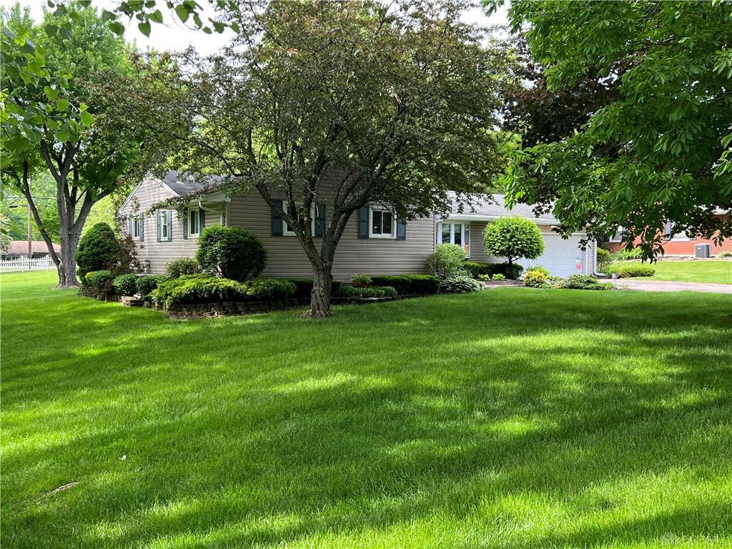 Property Photo:  2404 Brookdale Drive  OH 45502 