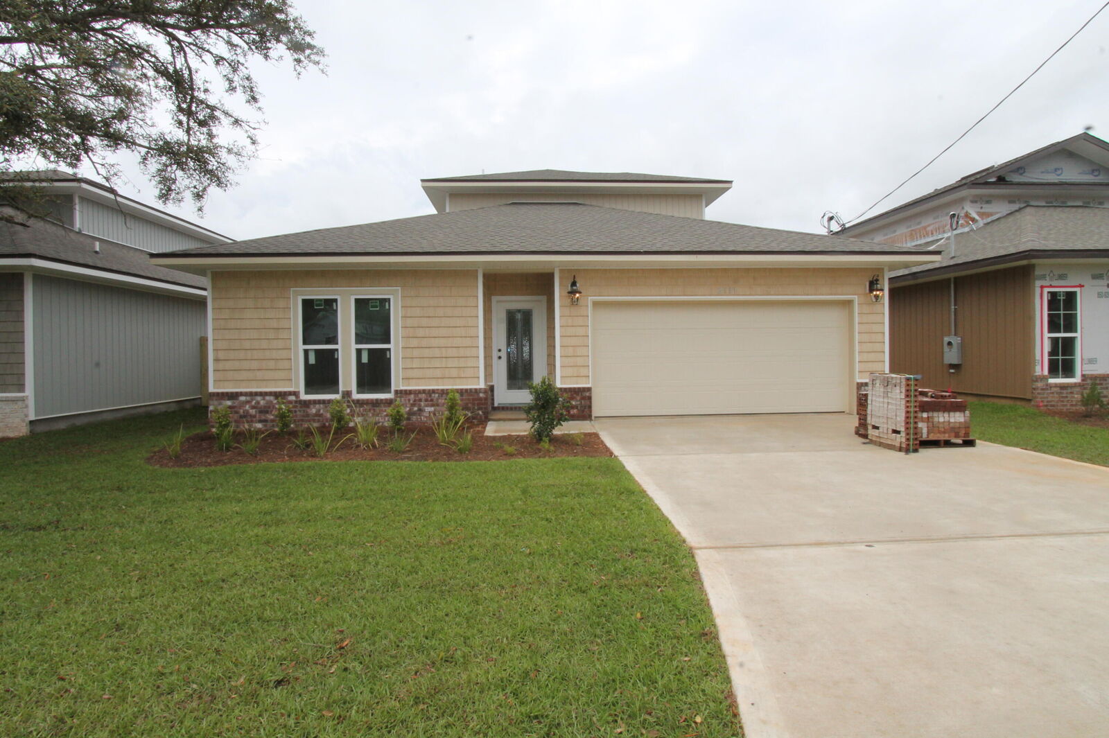 Property Photo: 2135 Nina Street FL 32566