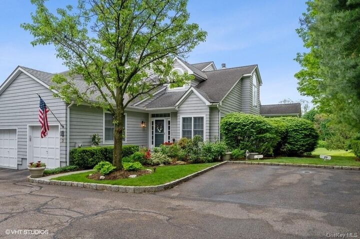 31 Club Court  Pleasantville NY 10570 photo