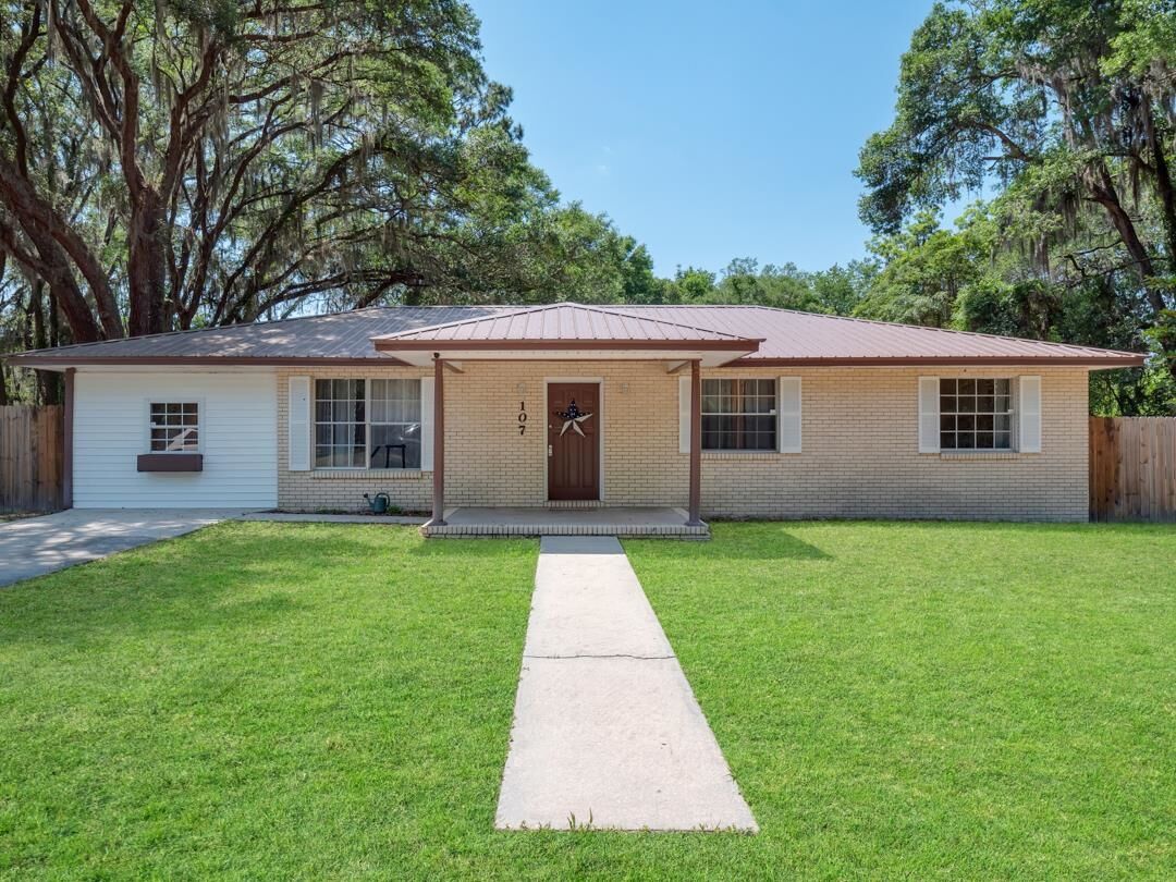 Property Photo:  107 Mimosa Lane  FL 32347 