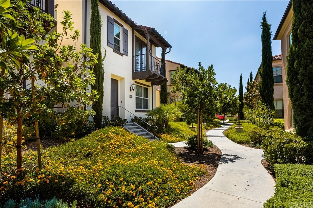 Property Photo:  116 Nature Walk  CA 92618 