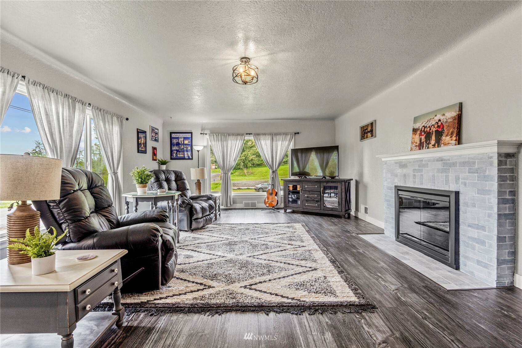 Property Photo: 3120 Spirit Lake Highway WA 98645