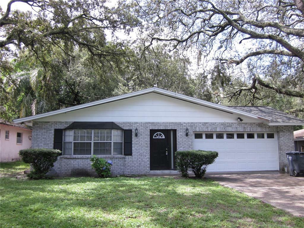 Property Photo:  5309 Roberta Lane  FL 33617 