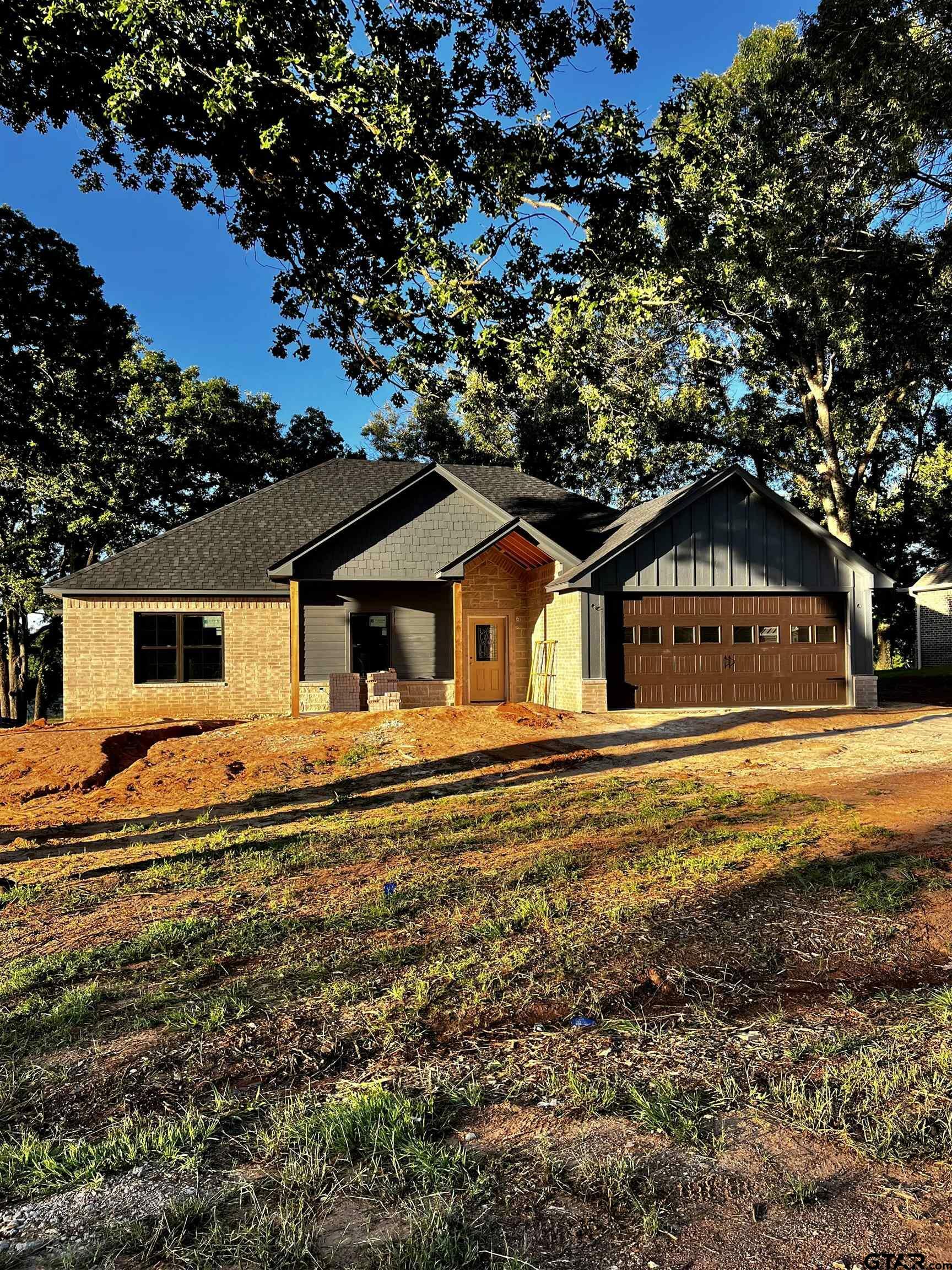 Property Photo:  18352 Timber Oaks Dr.  TX 75771 