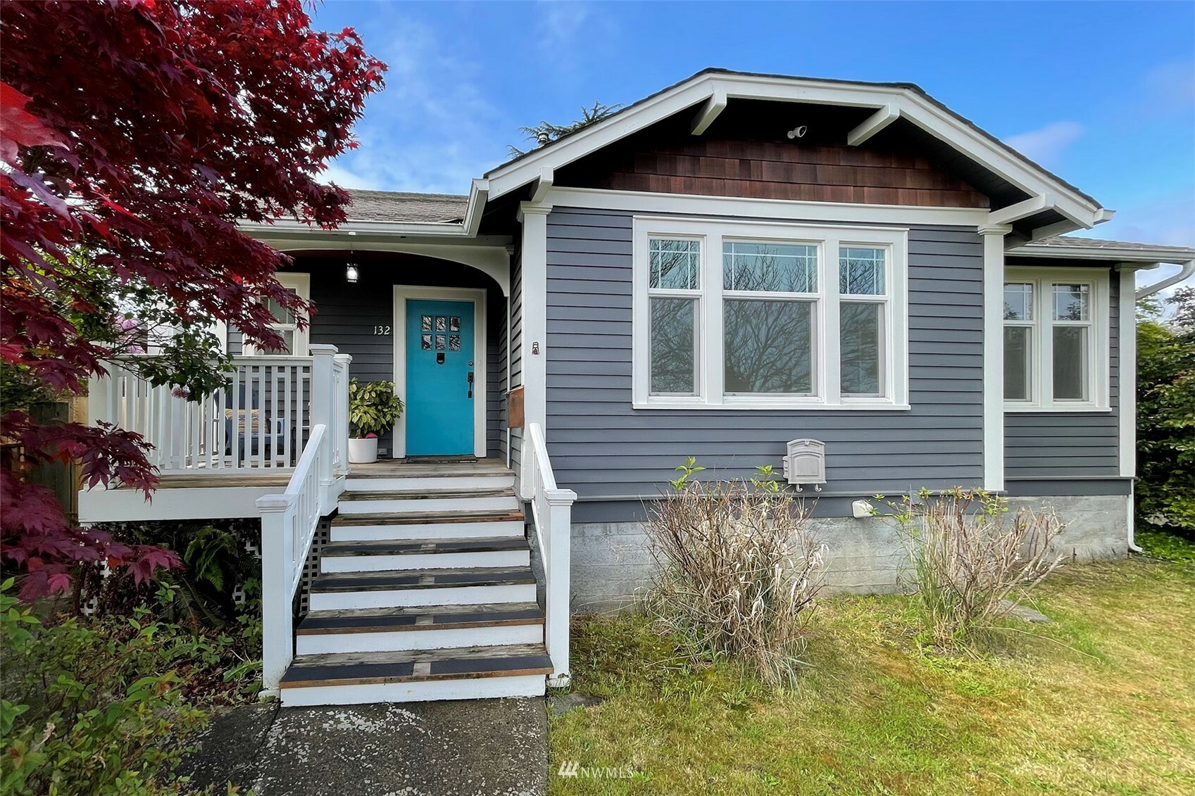 Property Photo:  132 W 14th Street  WA 98362 