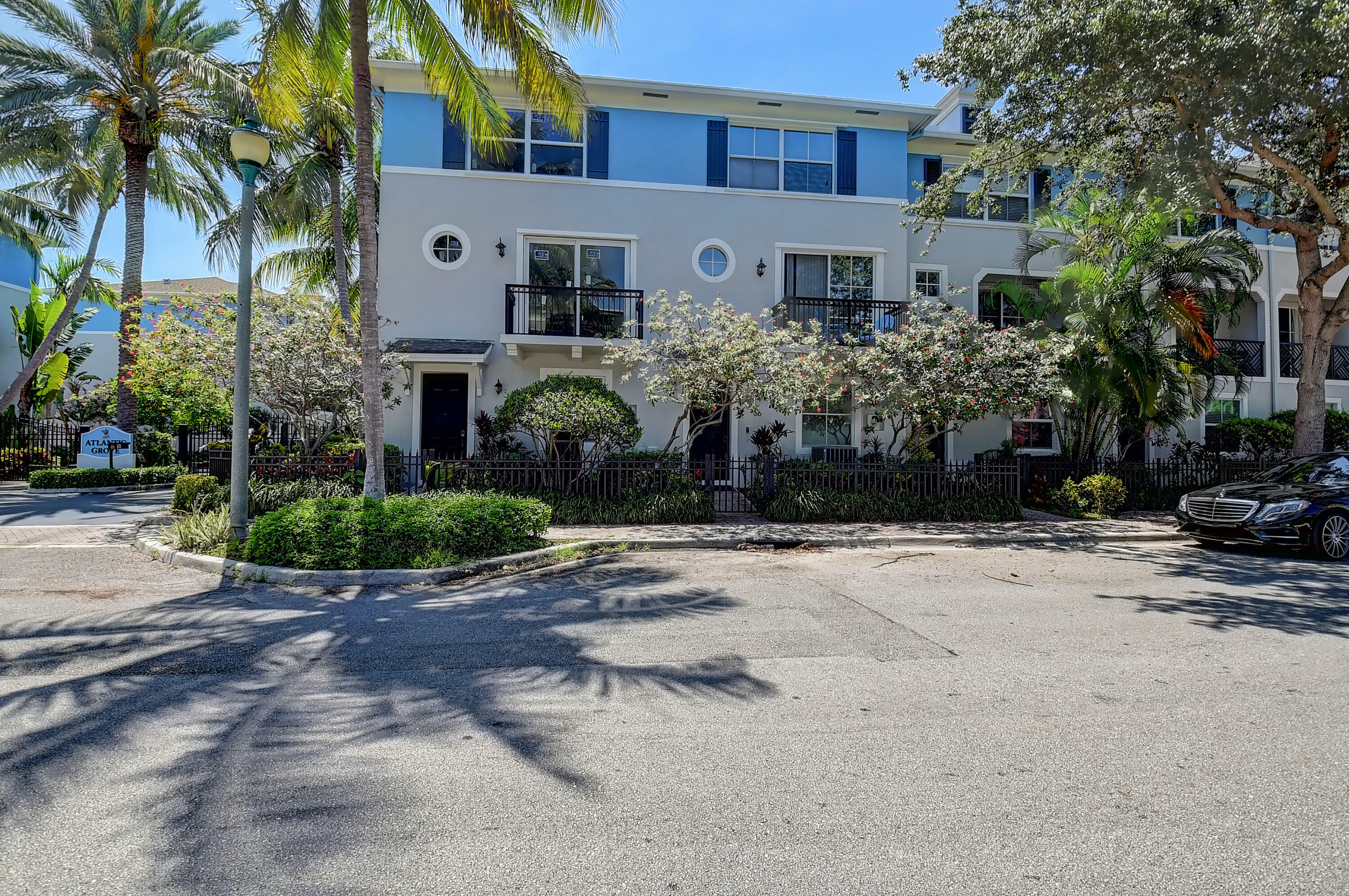 66 NW 3rd Avenue  Delray Beach FL 33444 photo