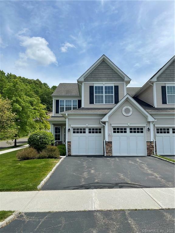 Property Photo:  28 Hidden Brook Trail 28  CT 06801 