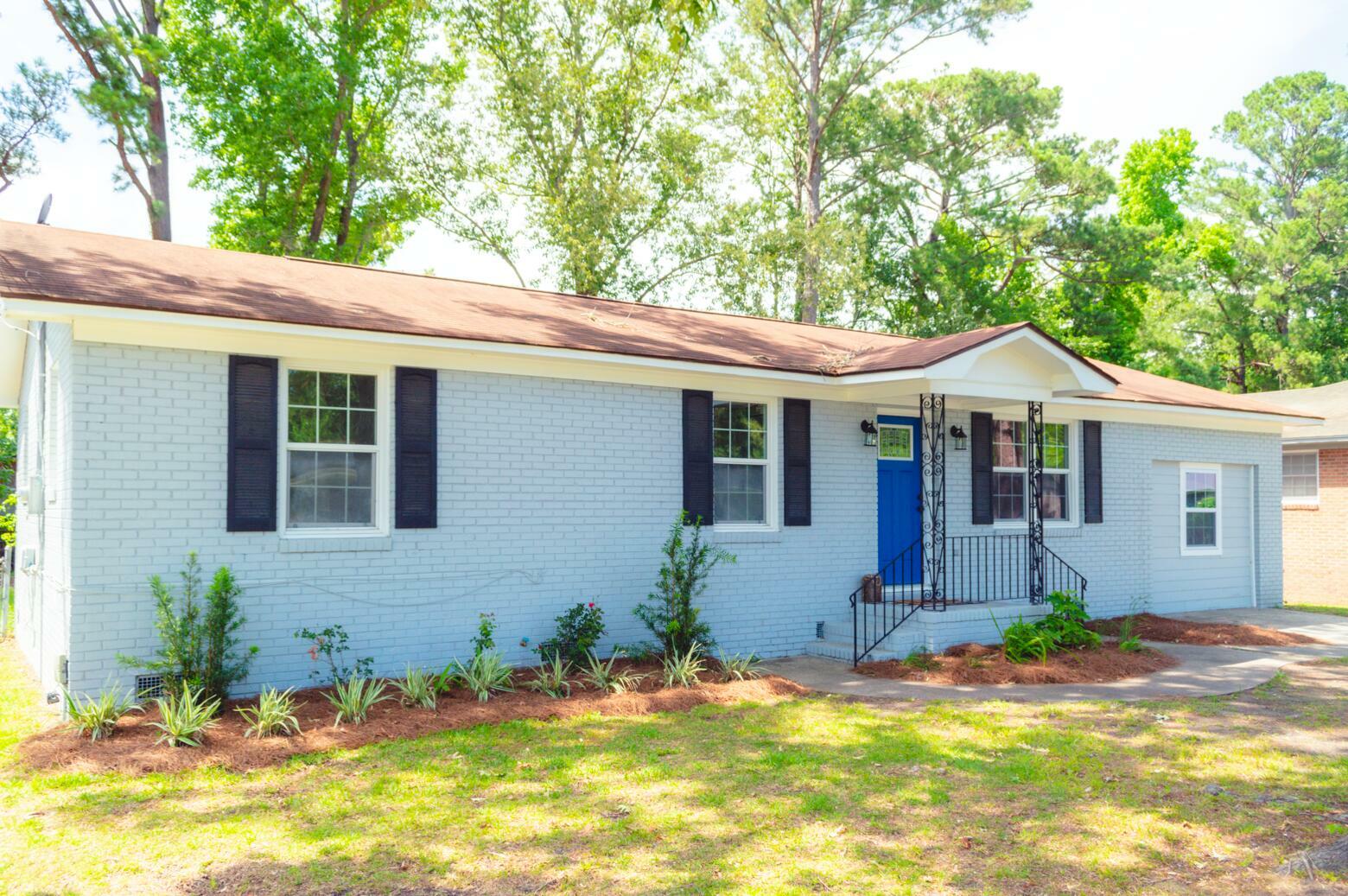 Property Photo:  837 Hitching Post Road  SC 29414 