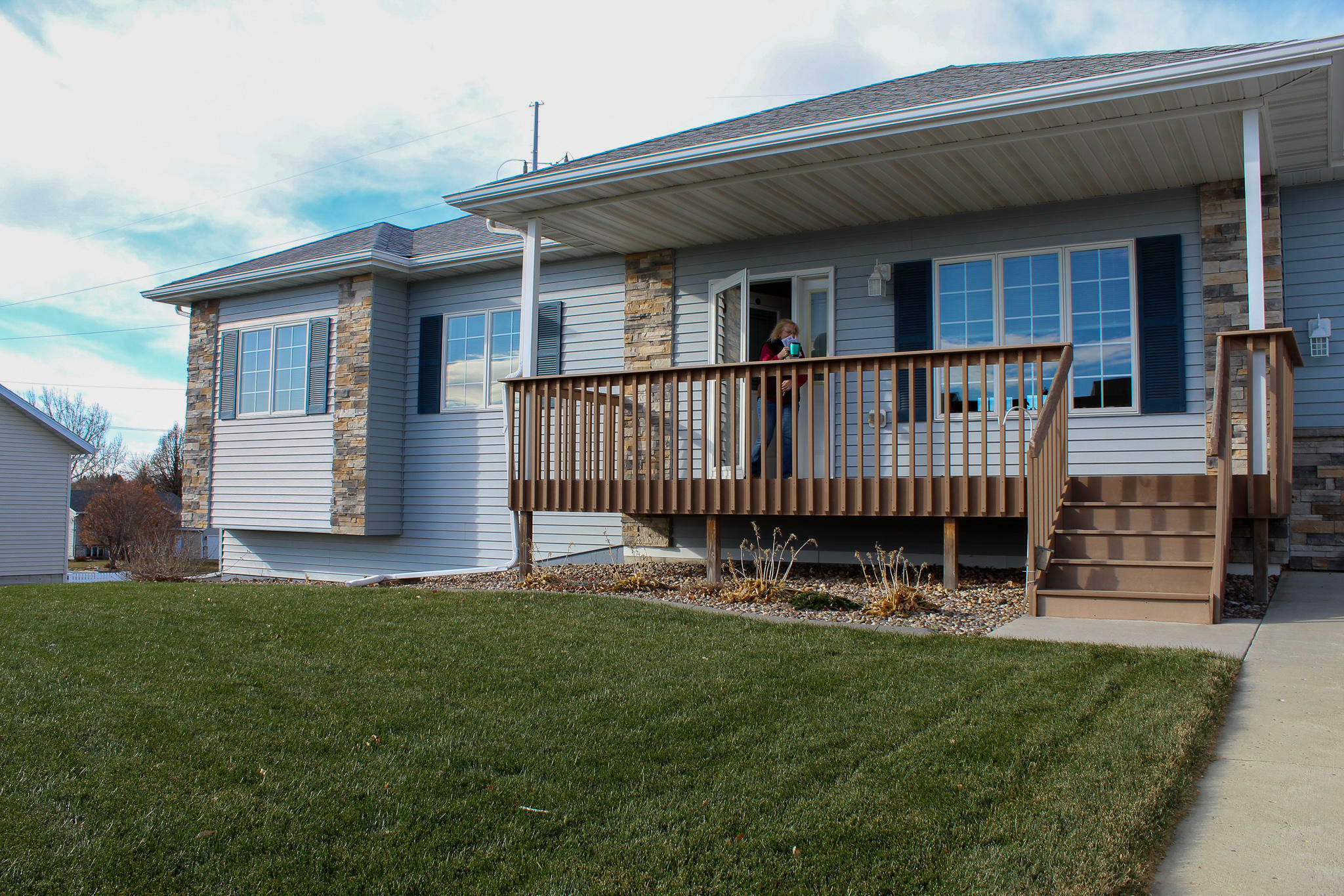 Property Photo:  1858 Harding Place  ND 58501 